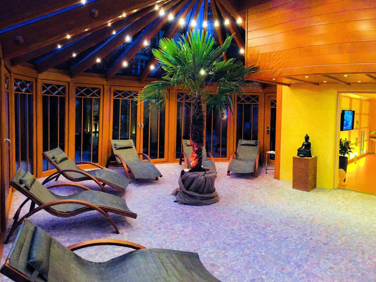 Art-Hotel Am Park Μπάντενβαϊλερ Εξωτερικό φωτογραφία