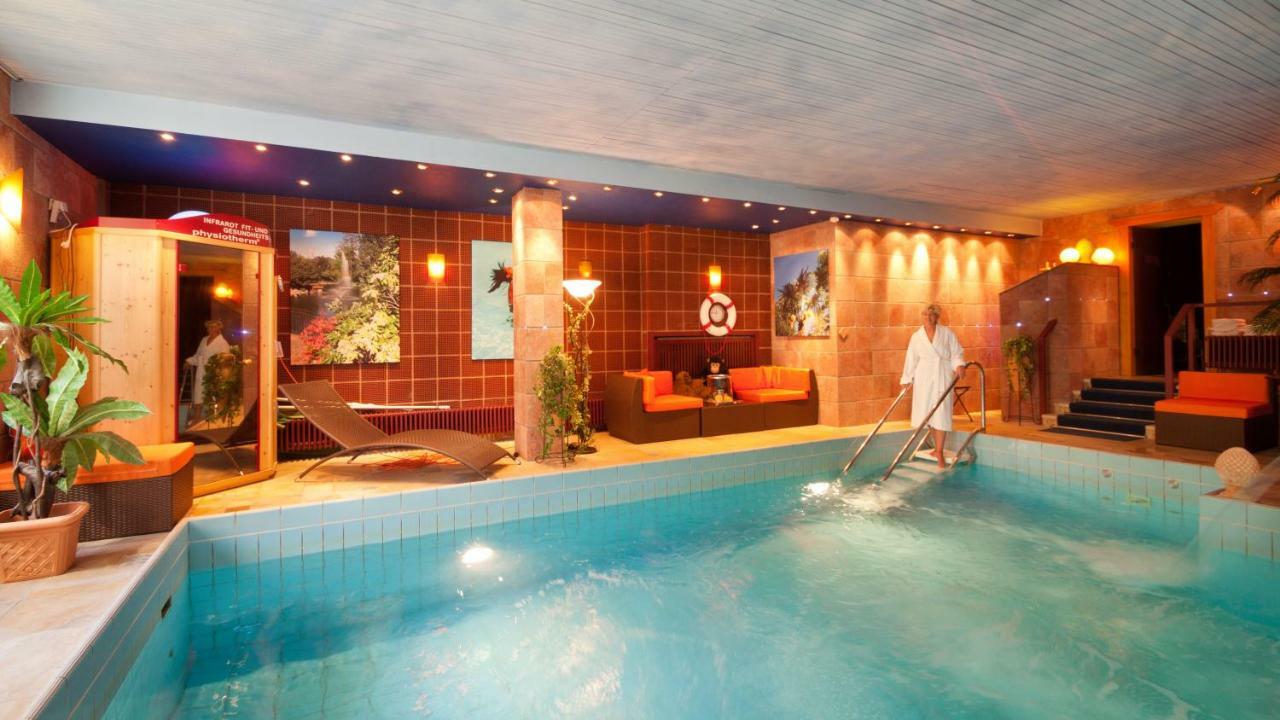 Art-Hotel Am Park Μπάντενβαϊλερ Εξωτερικό φωτογραφία